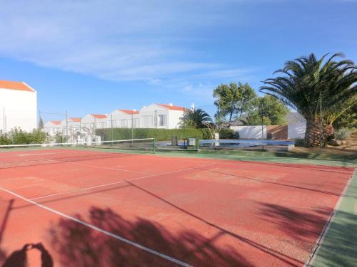 Casa Roses, 2 Dormitorios, 5 Personas - Es-228-101