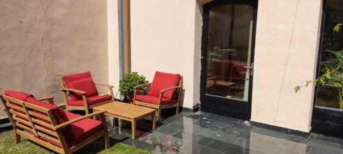 Hostel Namor