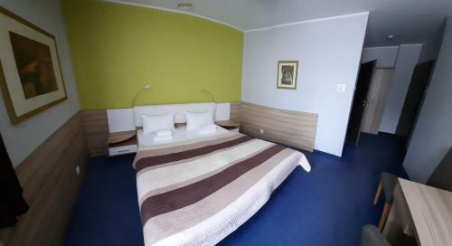 Hotel Arsena?