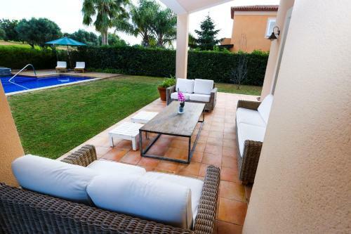 Villa New Aiguesverdes Only Families