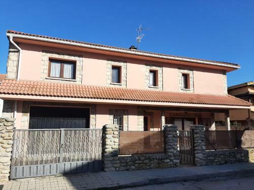 La Casona De Rascafr�a