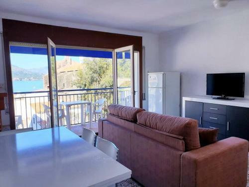 Estribor, Apartament C�ntric G5