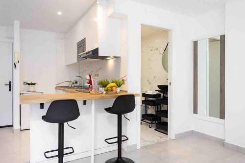 Apartamento Beautiful Studio With Balcony