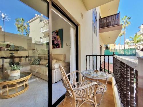 Victoria Apartment