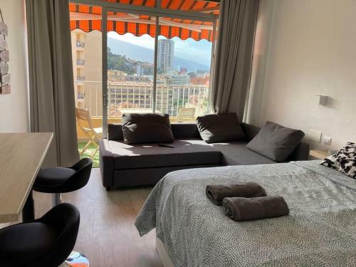Cozy Beach Apartment