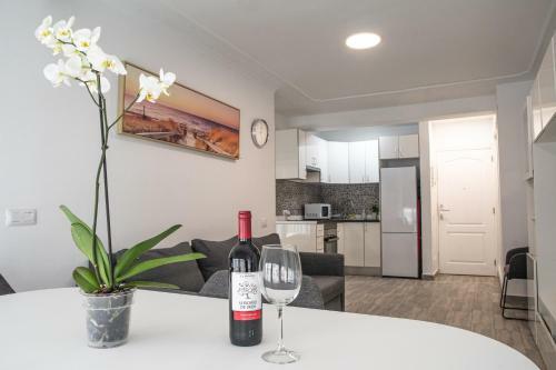 Bello Apartamento En Playa Marti�nez