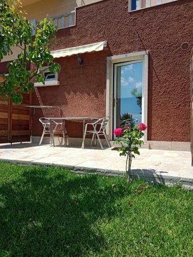 Apartamento Areos De Cab�o