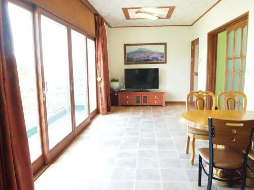Happy House Pension