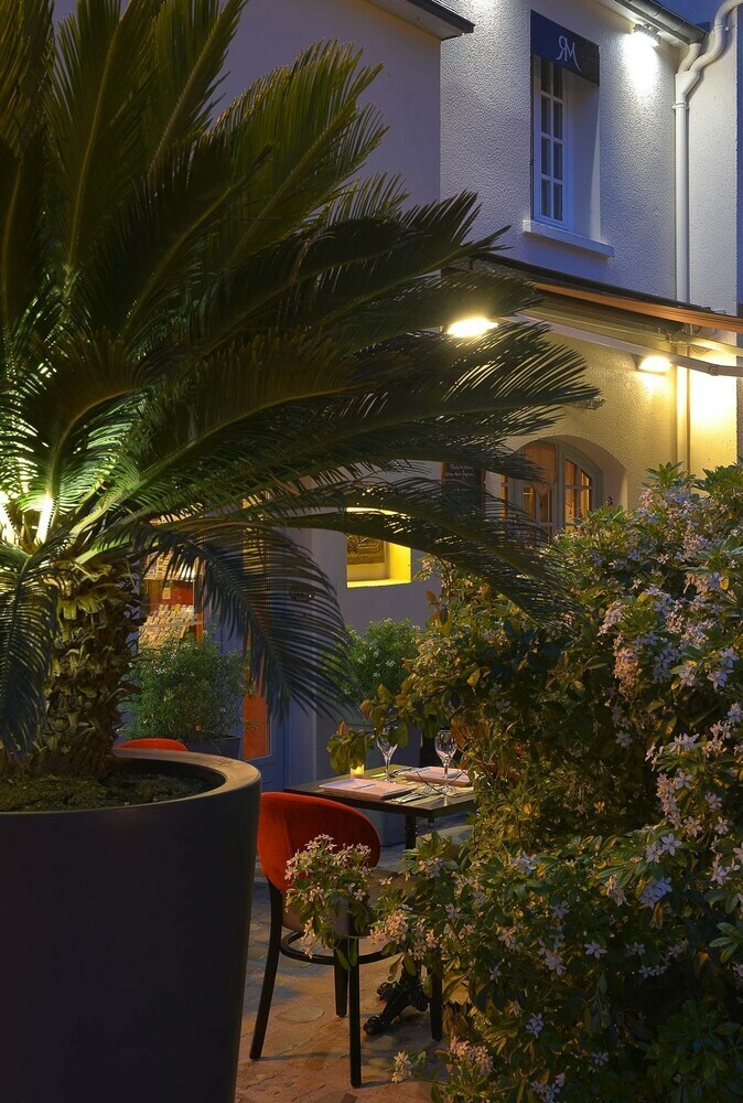 Apartamento Hotel Reine Mathilde