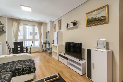 Apartamento Santiago Lopez -wifi-plaza de Garaje