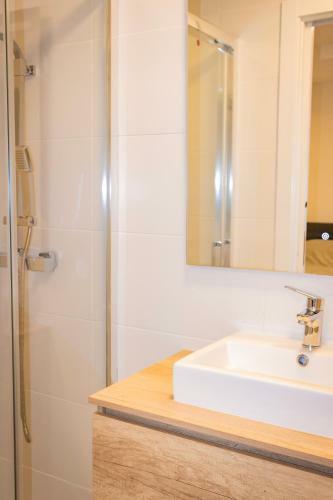Hostal Deluxe A2 Centro Pozuelo De Alarc�n