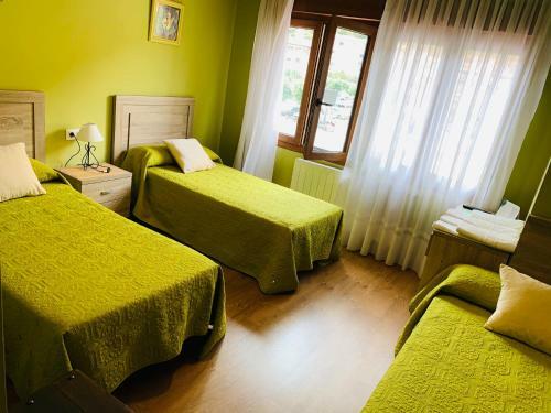 Hostal La Serna