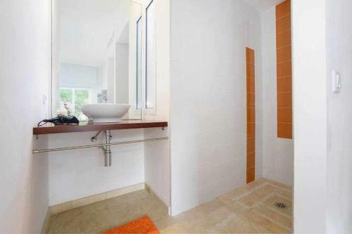 Casa Con Acceso Directo Al Mar Piscina Y Wifi