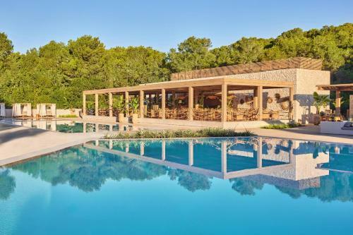 Hotel Ikos Porto Petro