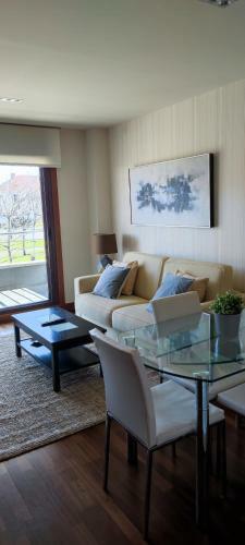 Acogedor Apartamento Con Terraza En Portonovo