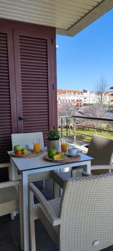 Acogedor Apartamento Con Terraza En Portonovo