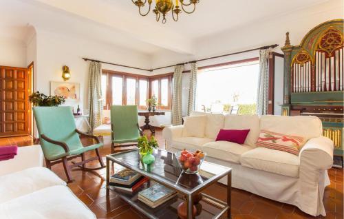 Nice Home In Portocolom With Outdoor Swimming Pool