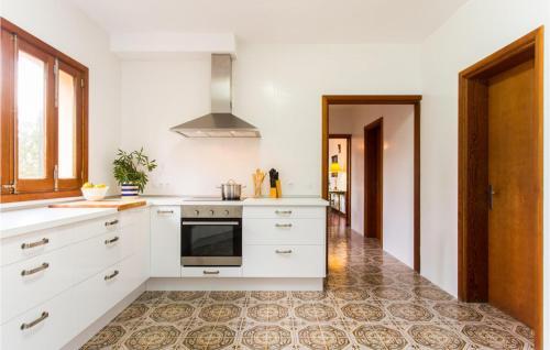 Nice Home In Portocolom With Outdoor Swimming Pool