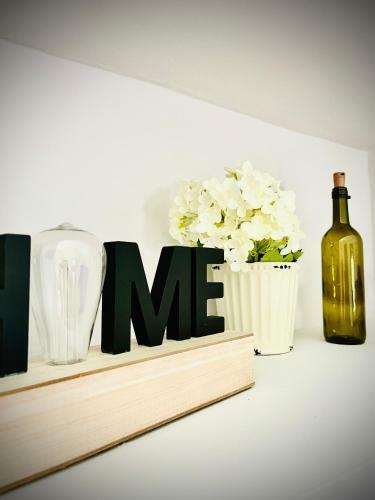 Hostal Eden Garden B&B