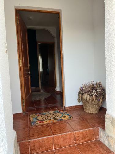 Hostal Eden Garden B&B