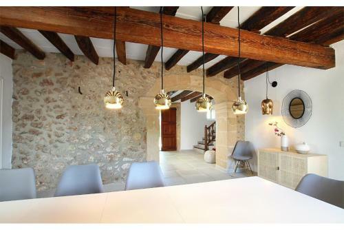 Superb Pollensa Villa - 5 Bedrooms - Villa Fiorever - Mountainside Views - Pool Table