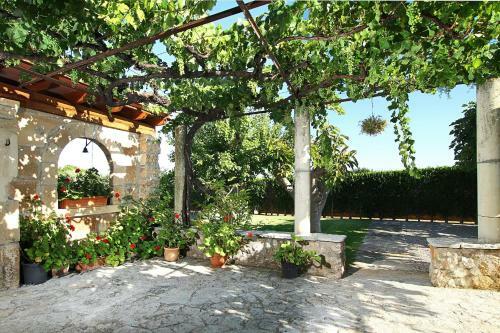 Superb Pollensa Villa - 5 Bedrooms - Villa Fiorever - Mountainside Views - Pool Table