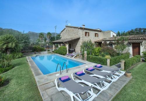 Owl Booking Villa Can Bandera - Rustic Stay