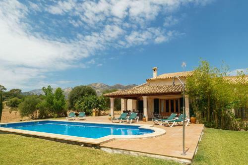 Villa Punta Colet