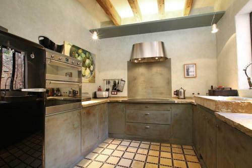 Stunning Pollenca Townhouse