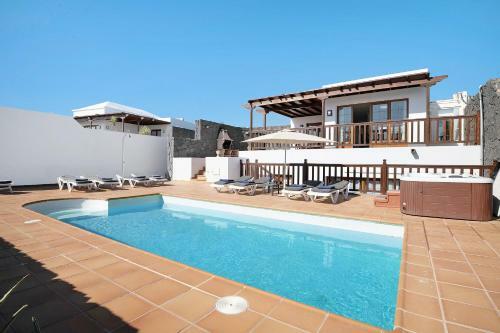 Villa Jeamir I