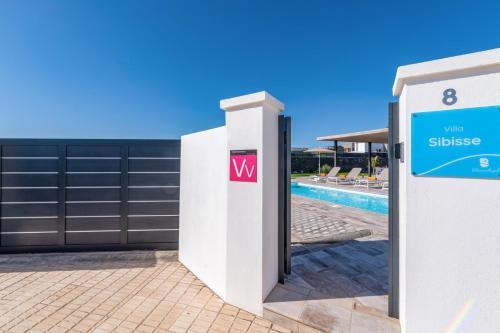 Villa Sibisse By Villa Plus