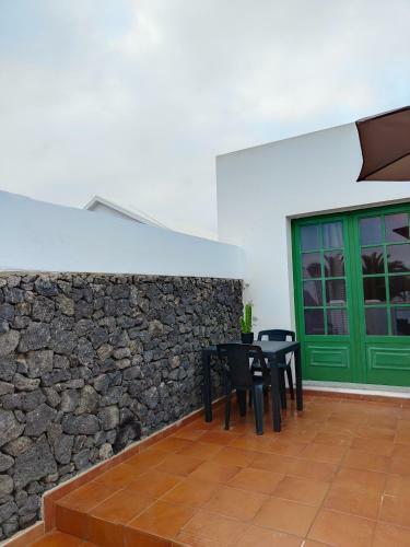 Private Apartment In A Great Location In Playa Blanca With Shared Pool