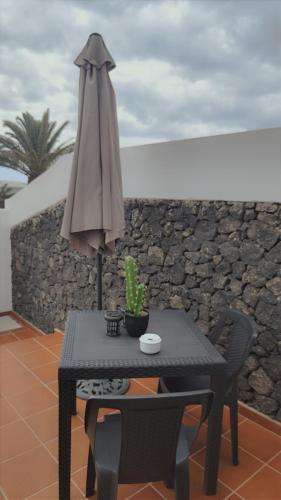 Private Apartment In A Great Location In Playa Blanca With Shared Pool