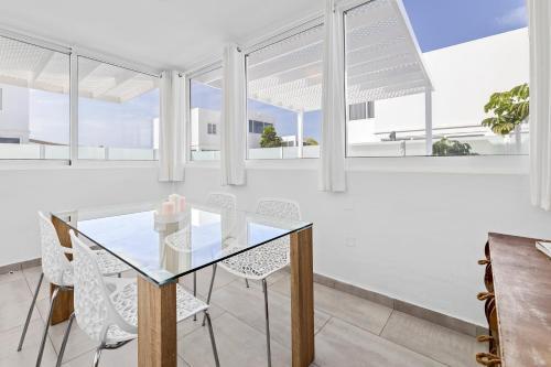 Villa Atl�ntica - Heated Pool In Playa Blanca
