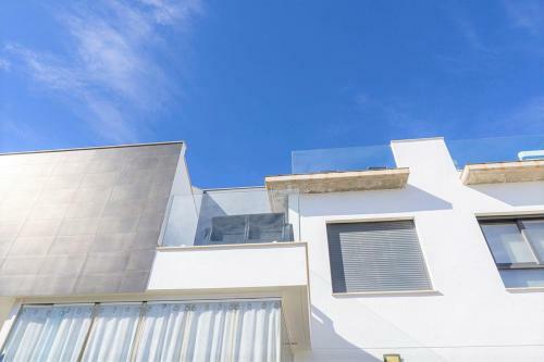 Fantastic 2 Bed Apartment In Modern Complex In Pilar De La Horadada