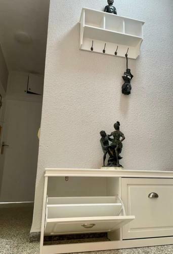 Apartamentos Ismael. Isabel