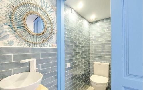 Nice Home In Pescola With Wifi And 2 Bedrooms