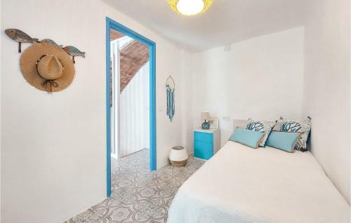 Nice Home In Pescola With Wifi And 2 Bedrooms