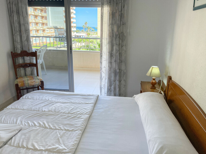 Apartamentos Azahar 3000