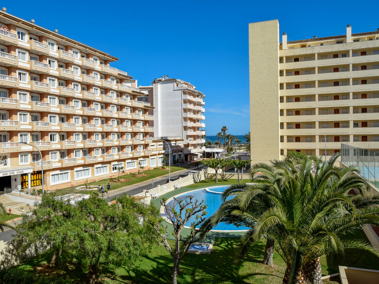 Apartamentos Azahar 3000