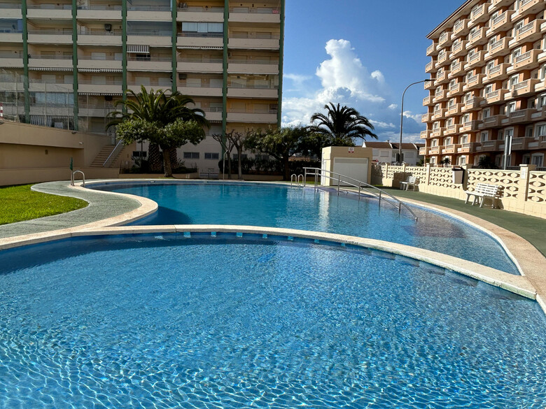 Apartamentos Azahar 3000