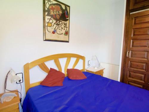 Casa Pau, 4 Dormitorios, 8 Personas - Es-258-71