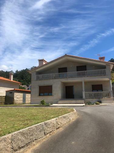 Chalets Tito G�mez Meis