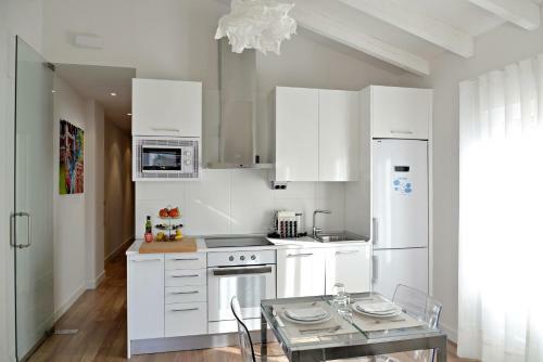 Navarra Chic Apartment & Terrace