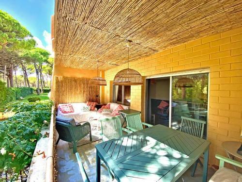 Apartamento Golf Beach House, D�plex Con Jardin En Pals