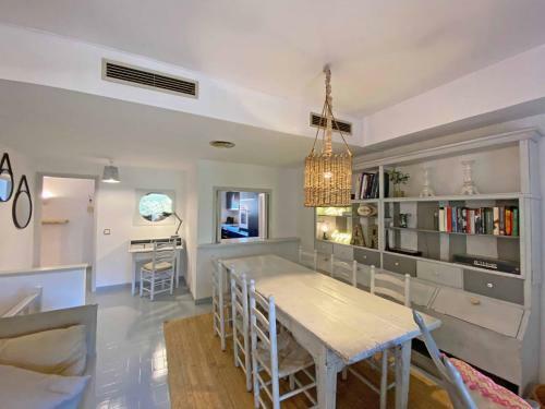 Apartamento Golf Beach House, D�plex Con Jardin En Pals