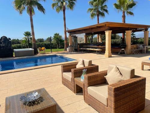 Villa Cas Marin� Mit Beheizb. Pool Und Au�enk�che