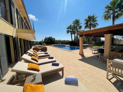 Villa Cas Marin� Mit Beheizb. Pool Und Au�enk�che