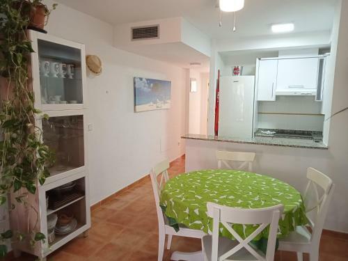 Precioso Apartamento Con Piscina Y Garage