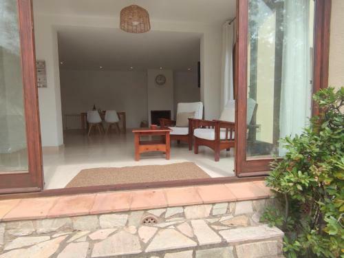 Casa Calonge, 4 Dormitorios, 6 Personas - Es-209-56